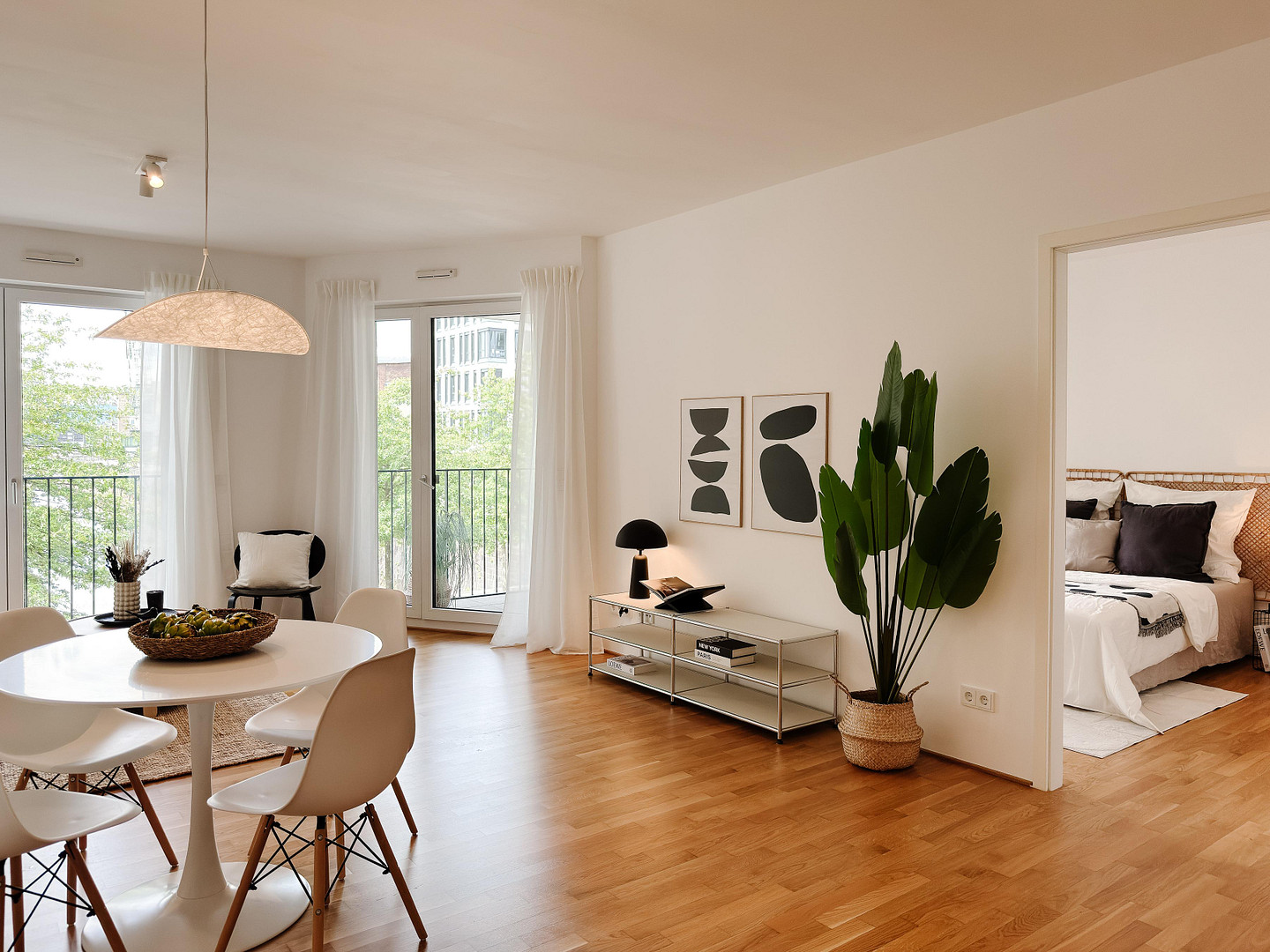Wohnen am Wasser: Stilvolle 2-Zimmer-Wohnung mit Balkon, Wasserblick und Tiefgarage – Am Zollhafen 9-11, 55118 Mainz – Vorschaubild 8