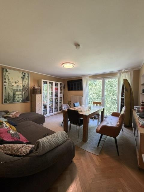 Würzburg- 4-Zi, sehr hell, gr. Balkon, Garage, Stellplatz ab 1.8. – Würzburg(Nikolausberg) – Vorschaubild 13