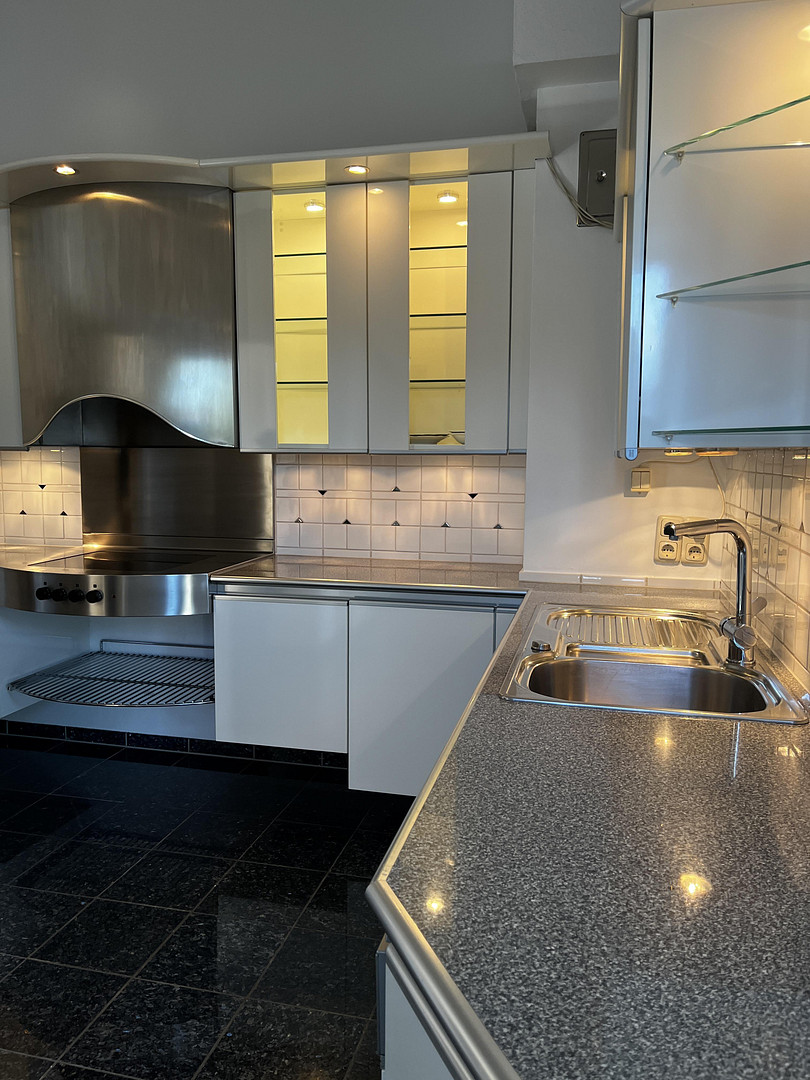 Charmante lichtdurchflutete  Eigentumswohnung mit Dachterrasse in Südlage – 45147 Essen(Holsterhausen) – Vorschaubild 23