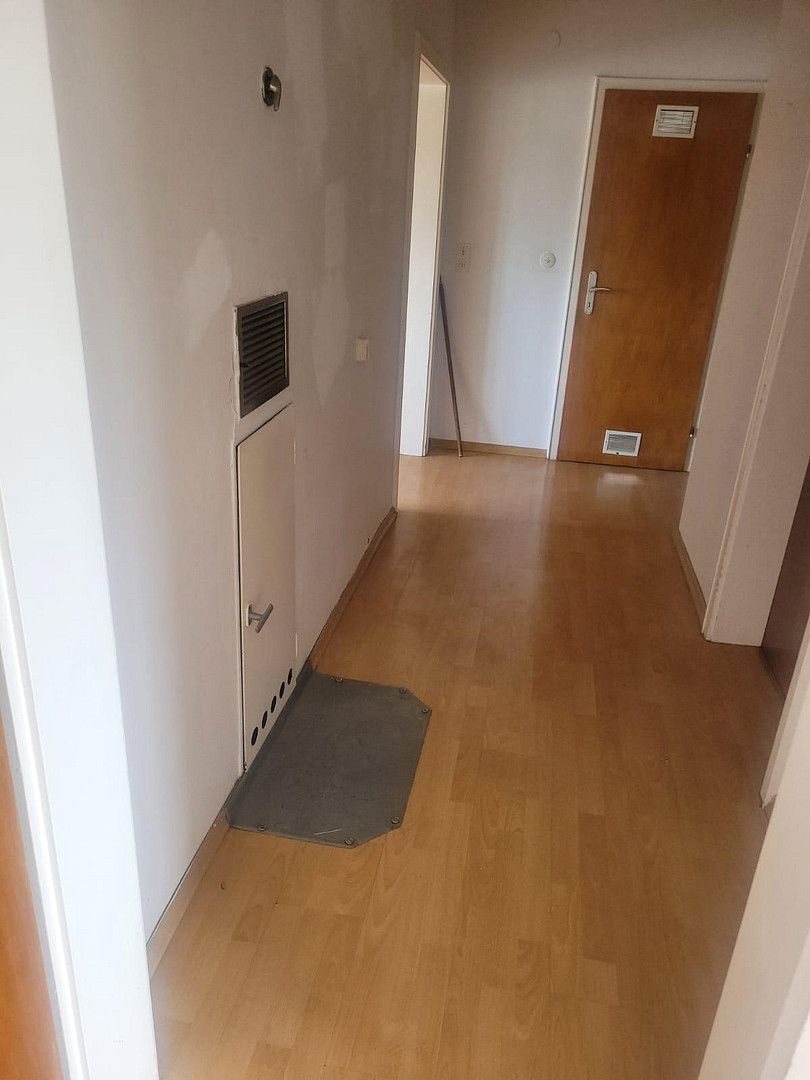 Gepflegte 3-Zimmer-Wohnung in Straubing (Nähe Krankenhaus) – 75m² ohne Schrägen – Michaelsweg 11, 94315 Straubing – Vorschaubild 11