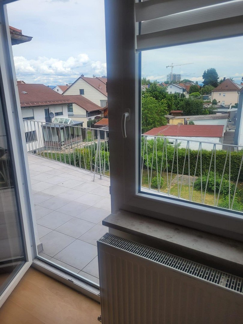 Gepflegte 3-Zimmer-Wohnung in Straubing (Nähe Krankenhaus) – 75m² ohne Schrägen – Michaelsweg 11, 94315 Straubing – Vorschaubild 3