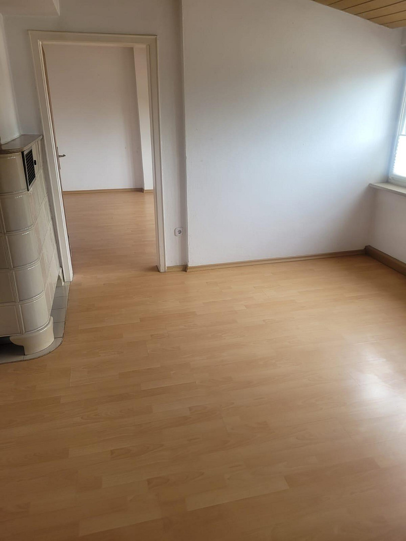 Gepflegte 3-Zimmer-Wohnung in Straubing (Nähe Krankenhaus) – 75m² ohne Schrägen – Michaelsweg 11, 94315 Straubing – Vorschaubild 8