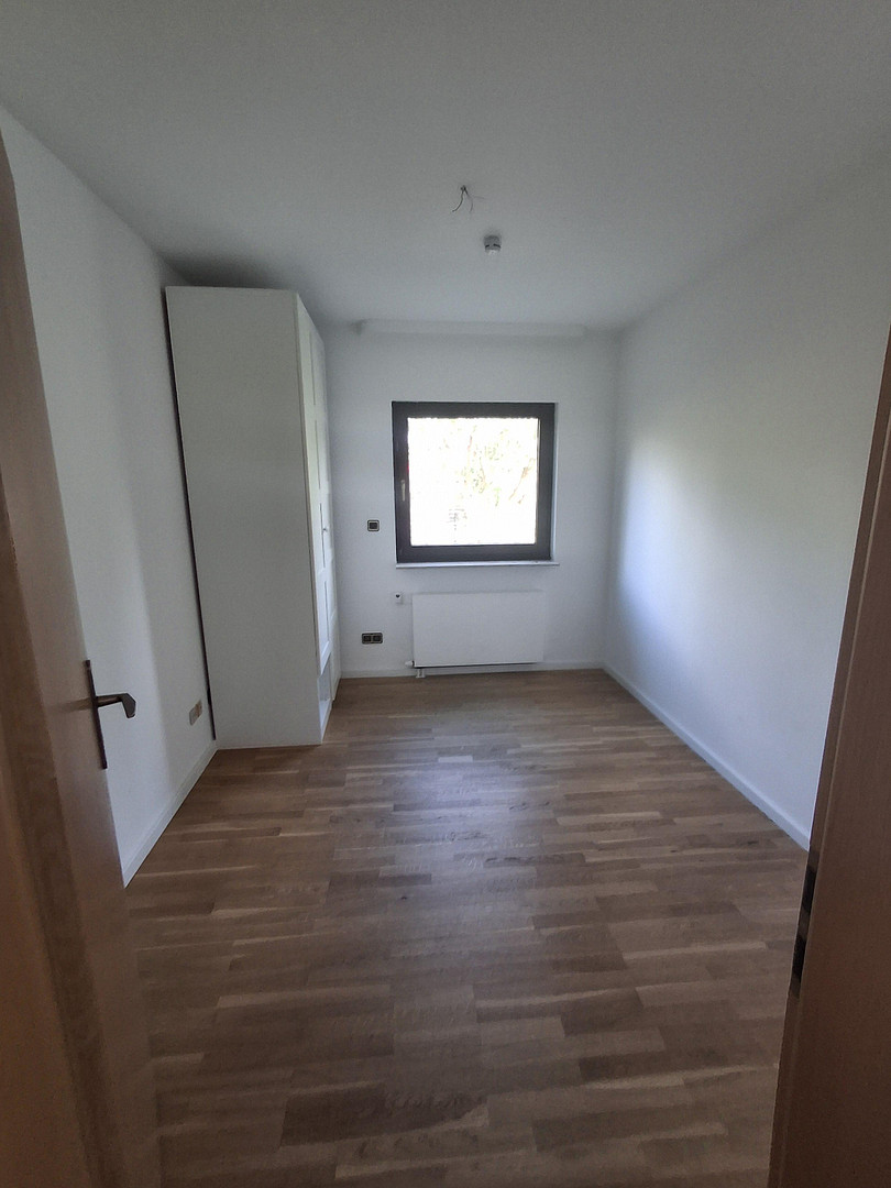 Sonnige EG-Wohnung mit EBK, Wannenbad, Kamin & Garten - von privat an privat – Temmeweg, 14089 Berlin(Kladow) – Vorschaubild 13