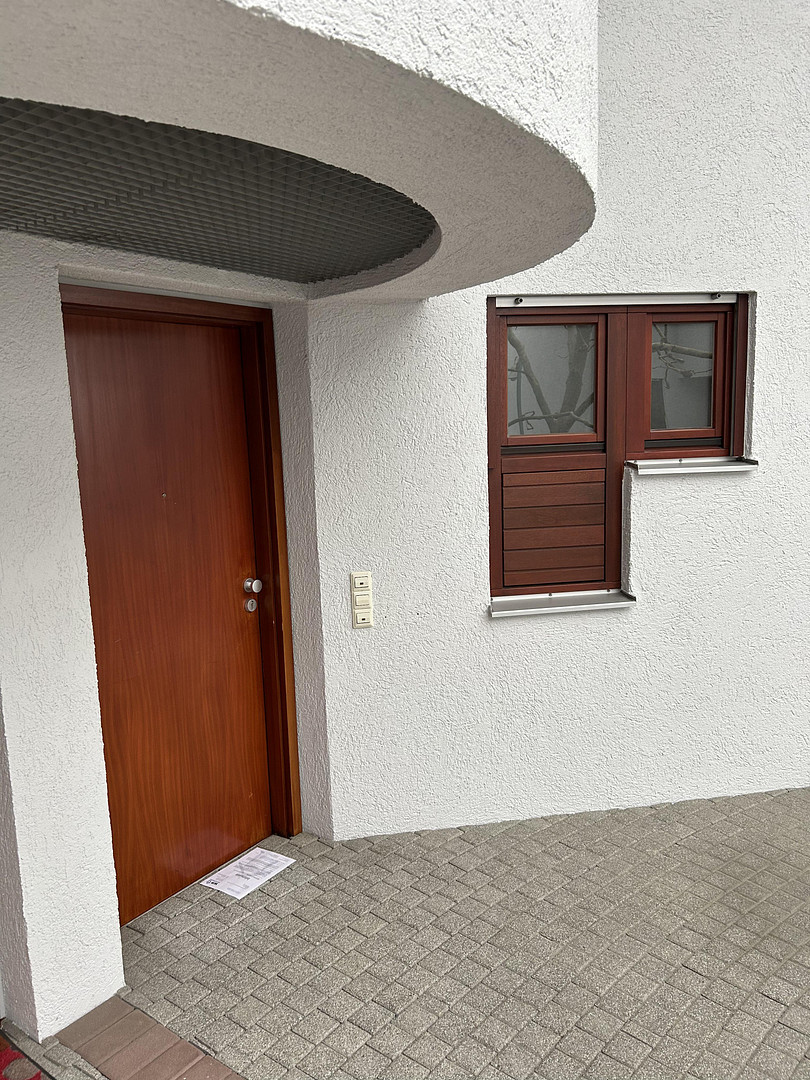 Stadtnah und ruhig: Gut geschnittene 2-Zi.-Wohnung mit Balkon & Tiefgarage – fußläufig zum Bahnhof – Alzentalstraße 2, 71083 Herrenberg – Vorschaubild 9