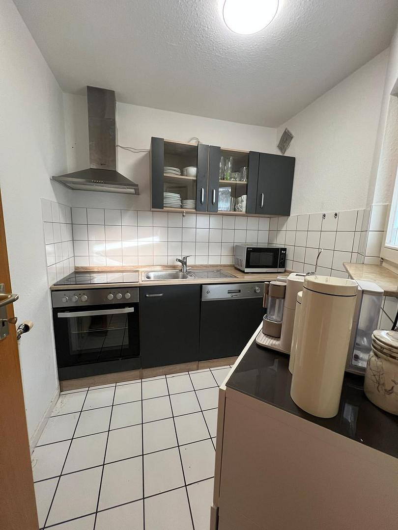 Möblierte 2 Zimmerwohnung nähe Hochschule und Bosch mit Garten – Elsa-Brändström-Straße 40, 72762 Reutlingen – Vorschaubild 5