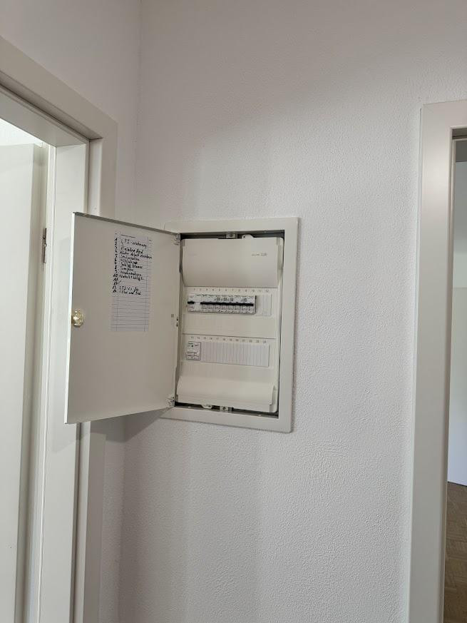 Kernsanierte 3 Zimmer EG Wohnung mit Terrasse in München Perlach – Strehleranger 11, 81735 München(Ramersdorf) – Vorschaubild 12