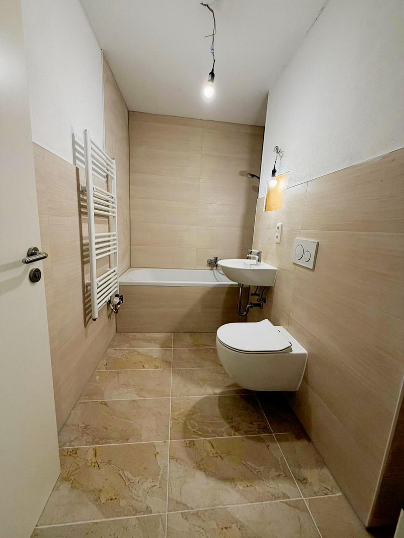 Kernsanierte 3 Zimmer EG Wohnung mit Terrasse in München Perlach – Strehleranger 11, 81735 München(Ramersdorf) – Vorschaubild 6