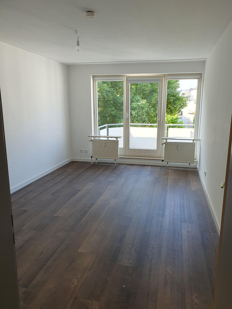3-Zimmer-Wohnung mit Aufzug, Balkon und Garage in Zentrumsnähe – Leyentalstraße 100, 47799 Krefeld(Cracau) – Vorschaubild 10