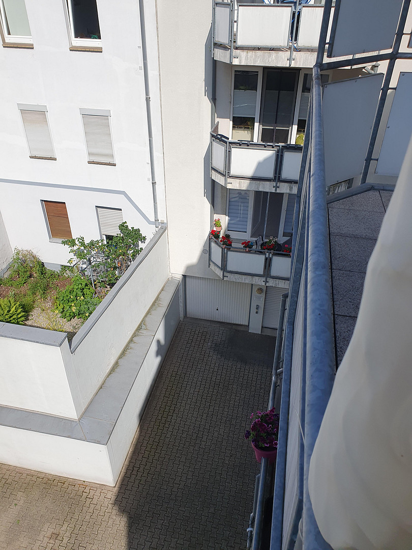 3-Zimmer-Wohnung mit Aufzug, Balkon und Garage in Zentrumsnähe – Leyentalstraße 100, 47799 Krefeld(Cracau) – Vorschaubild 32