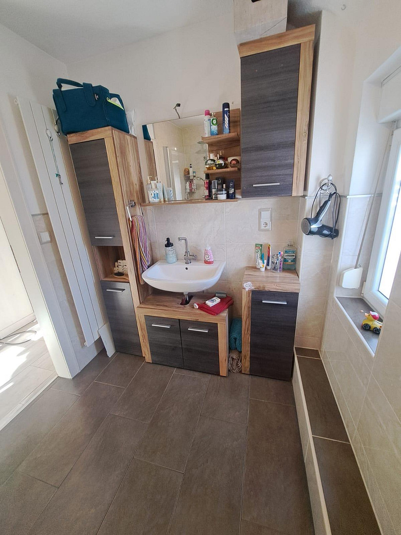 Freistehendes Einfamilienhaus mit Küche, PV, Wallbox, Garten Mietkauf möglich – Alsdorf(Mariadorf) – Vorschaubild 7