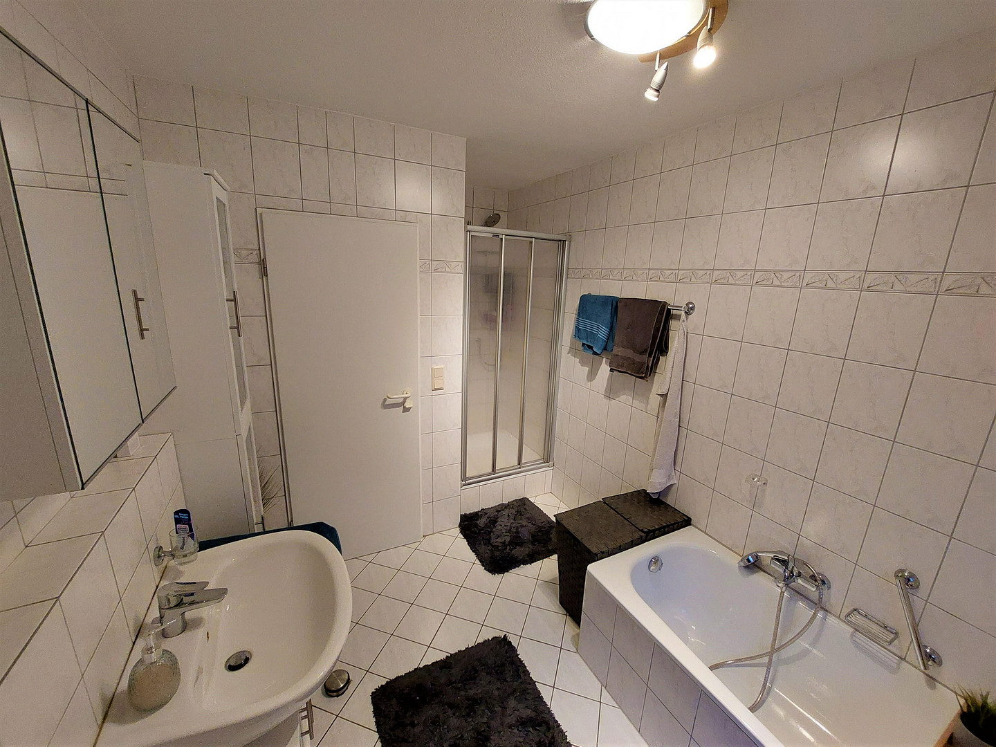 Echter Freiraum: Attraktive 3-Zimmer-Wohnung mit großer Terrasse und großem Gartenanteil – Berliner Straße 81a, 48529 Nordhorn – Vorschaubild 8