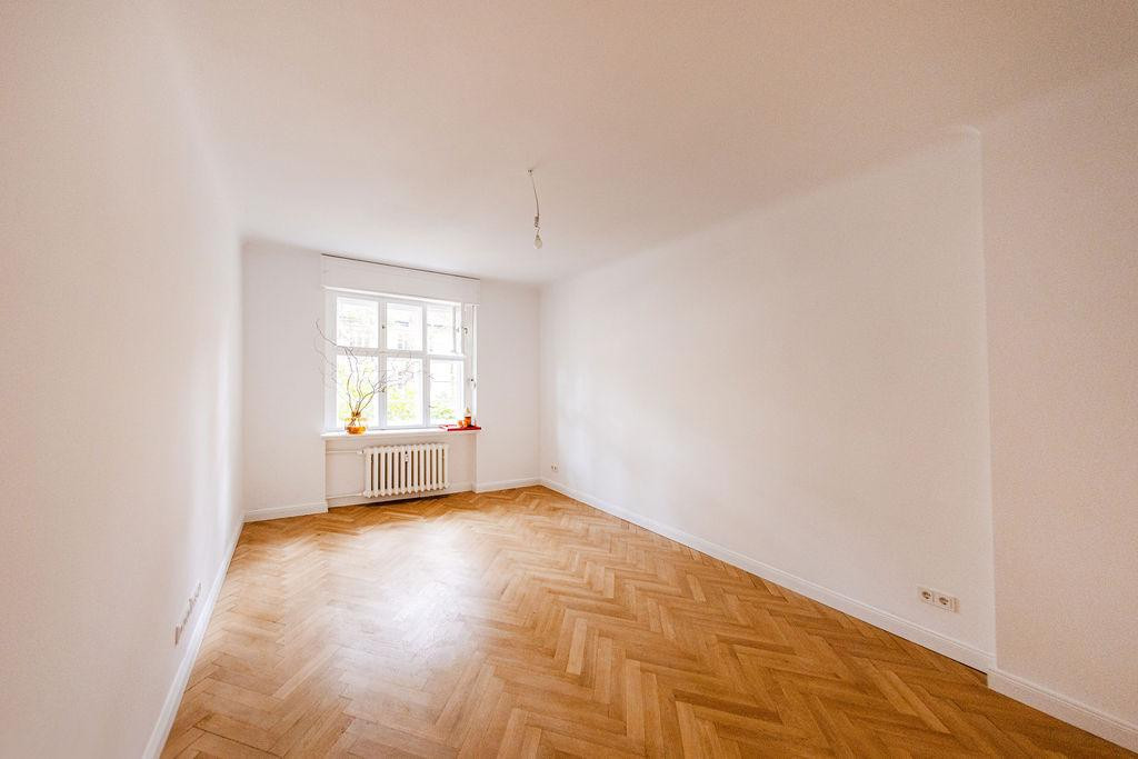 Provisionsfrei: sanierte 4 Zimmer Wohnung mit Gartennutzung in Zinnowwaldsiedlung! – Hartmannsweilerweg 14, 14163 Berlin(Zehlendorf) – Vorschaubild 4