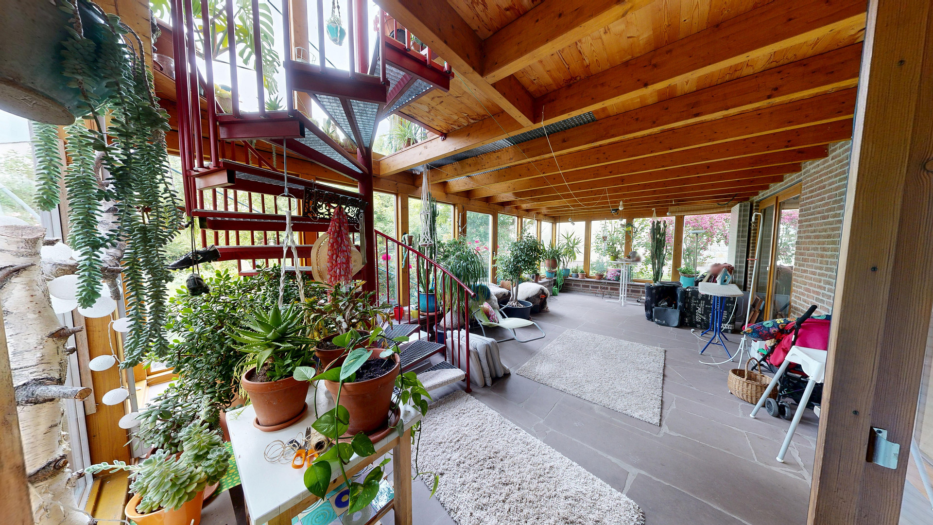 Großzügiges Familienhaus mit Wärmepumpe, PV-Anlagen, Garten und Einliegerbereich in Warburg – Muddenkamp 8, 34414 Warburg(Germete) – Vorschaubild 4