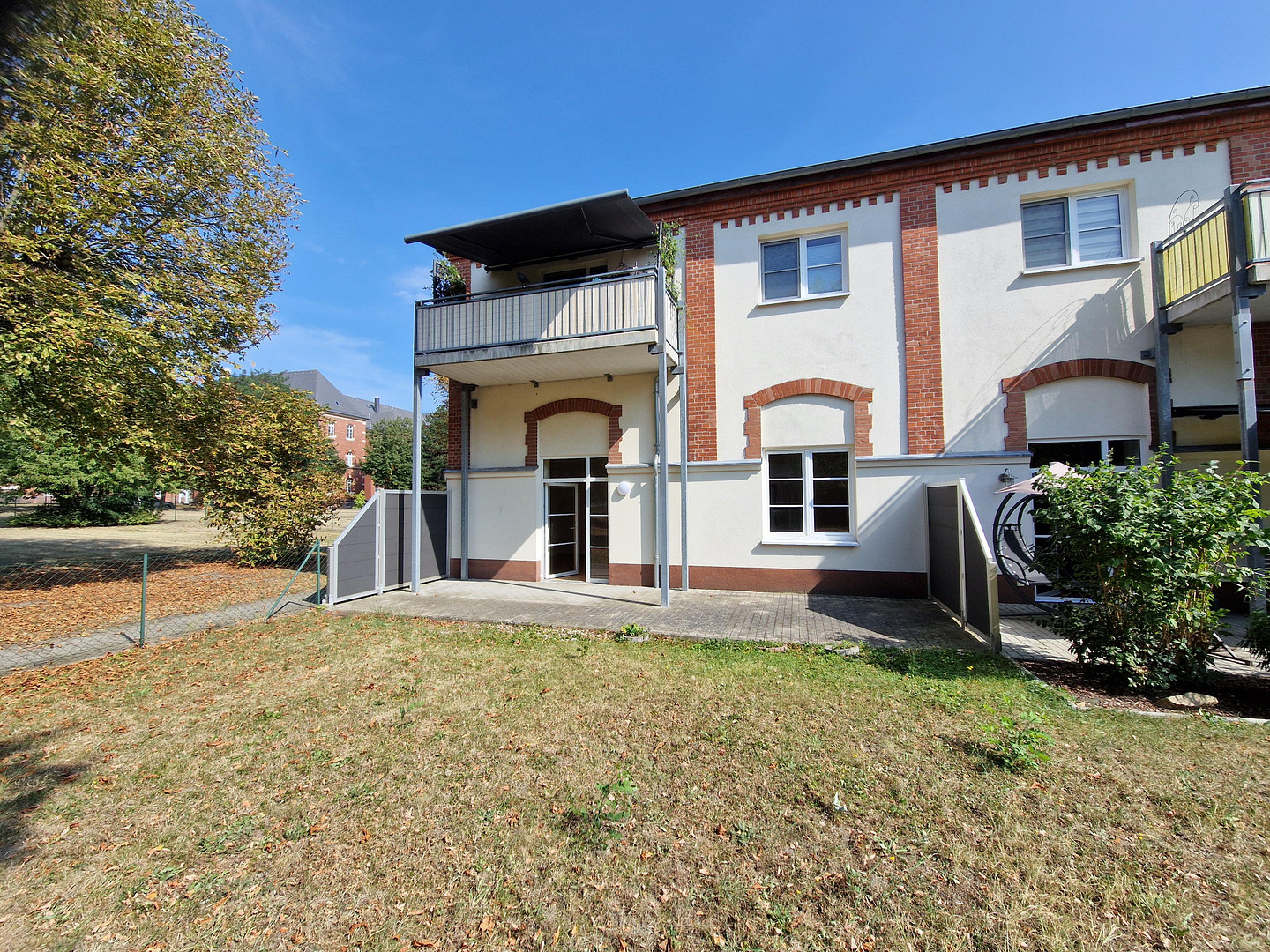 Stufenlose 2-Zimmer-Erdgeschosswohnung mit Terrasse & Stellplatz im Husarenpark Torgau zu vermieten – Torgau – Vorschaubild 16