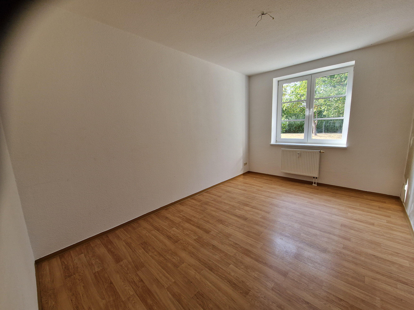 Stufenlose 2-Zimmer-Erdgeschosswohnung mit Terrasse & Stellplatz im Husarenpark Torgau zu vermieten – Torgau – Vorschaubild 11