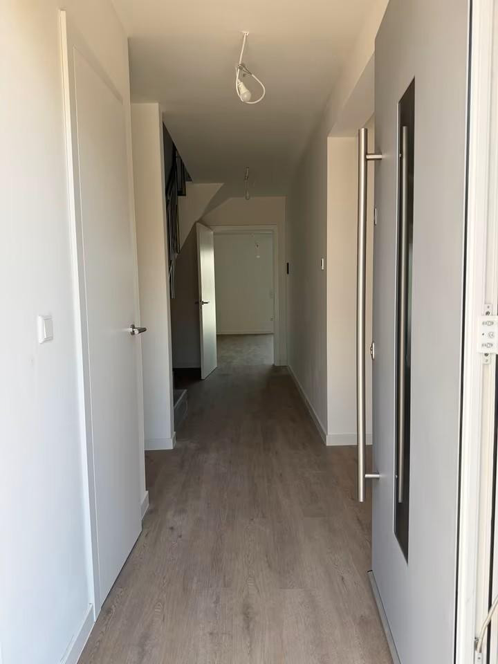 Erstbezug in Neubauwohnung 4 Zi. als Dopellhaushälfte – Paderborn Neuenbeken(Neuenbeken) – Vorschaubild 3