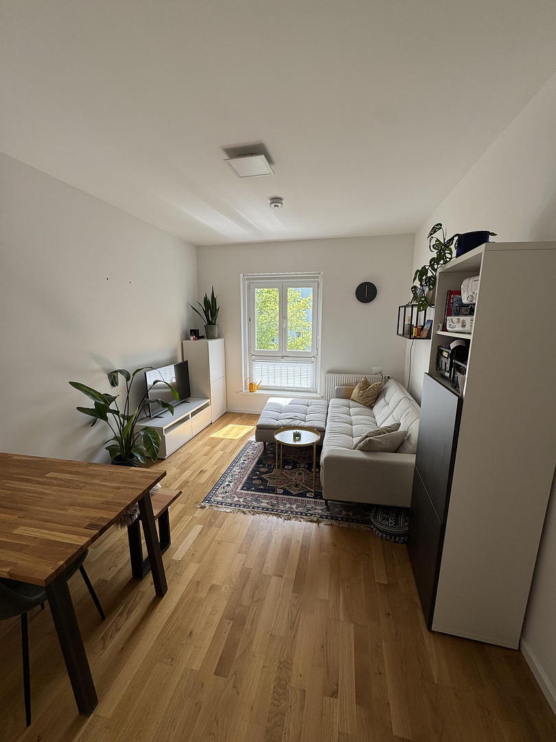 Bezugsfreie 2-Zimmer-Wohnung in Prenzlauer Berg mit EBK & Balkon – Berlin(Prenzlauer Berg) – Vorschaubild 3
