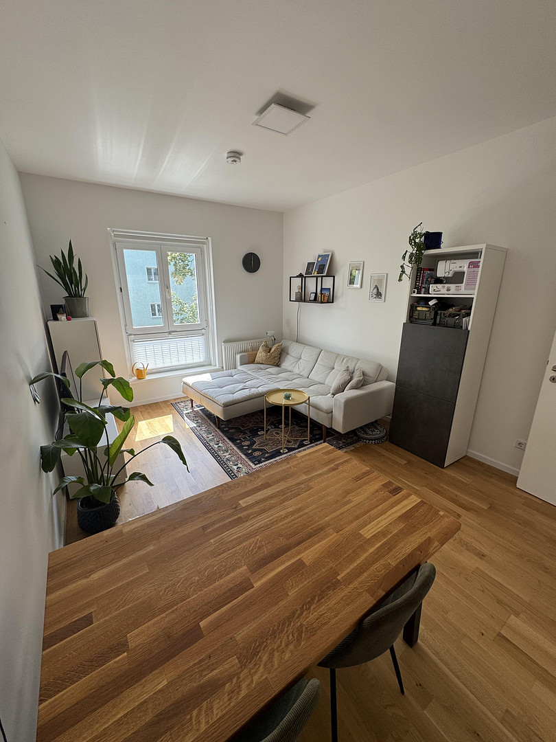 Bezugsfreie 2-Zimmer-Wohnung in Prenzlauer Berg mit EBK & Balkon – Berlin(Prenzlauer Berg) – Vorschaubild 4