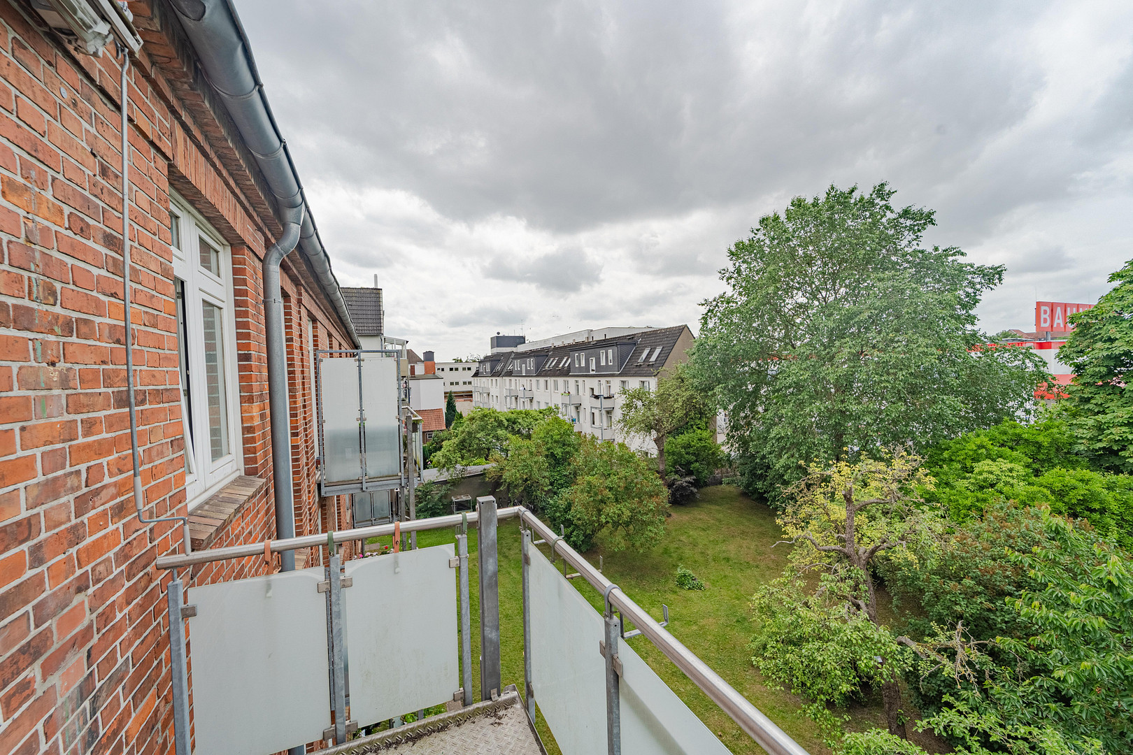 Charmante 2-Zi.-Altbauwohnung, frisch renoviert und mit Balkon – Schwartauer Allee 121a, 23554 Lübeck(Holstentor Nord) – Vorschaubild 8