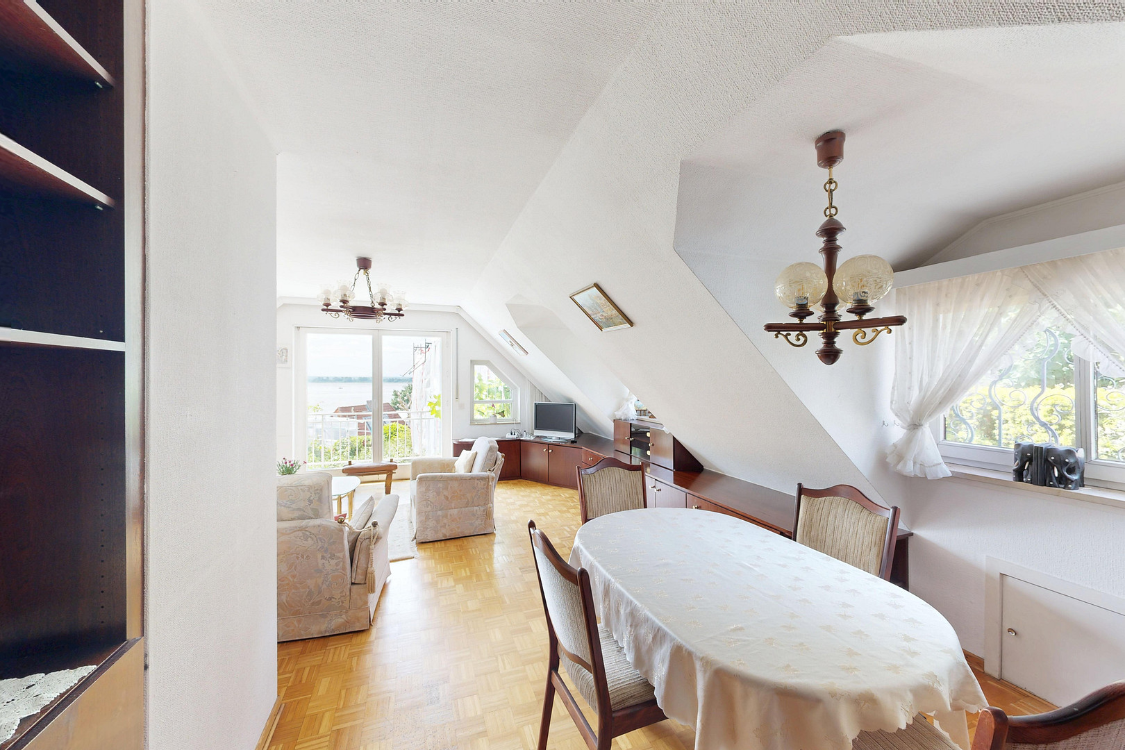 Einzigartiges Einfamilienhaus im Blankeneser Treppenviertel mit Elbblick und Garten – 22587 Hamburg(Blankenese) – Vorschaubild 9