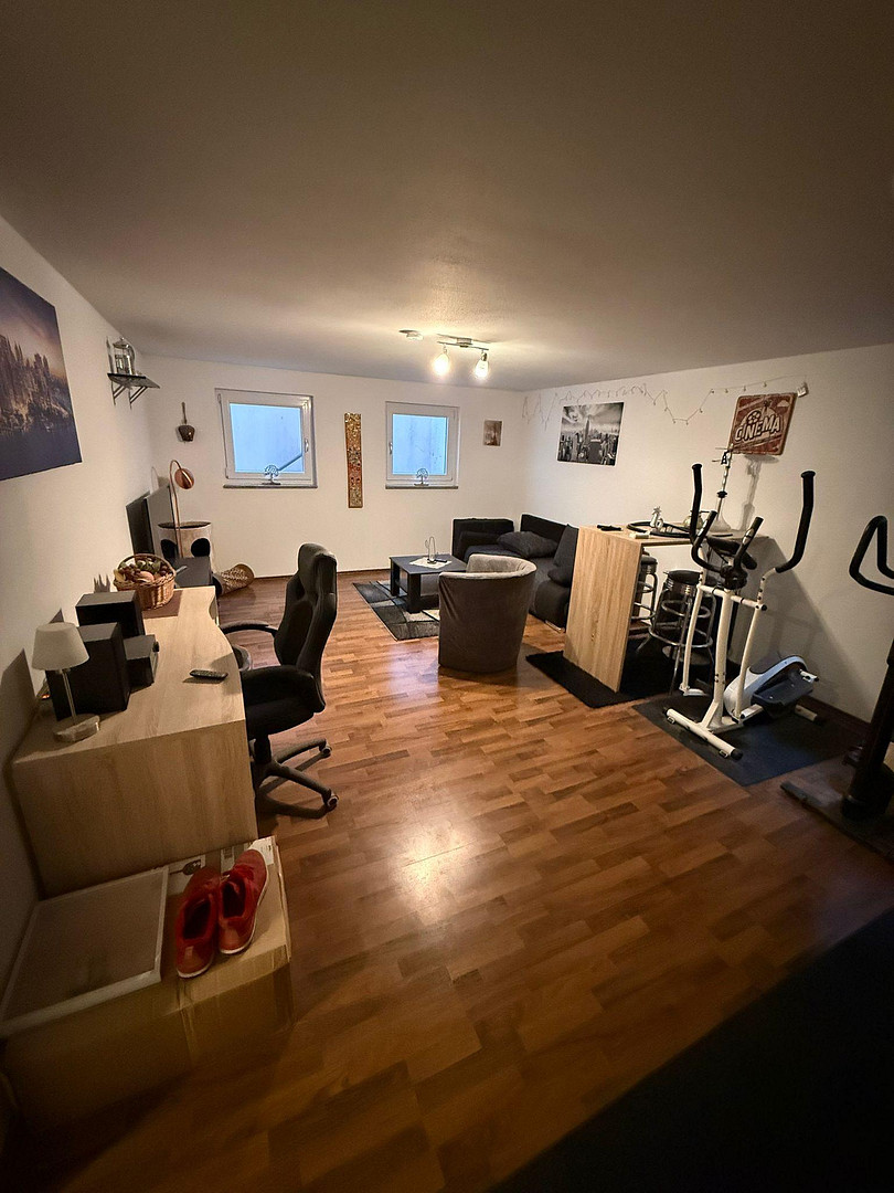 Gartenwohnung mit Haus-im-Haus-Gefühl | 135 m² Garten | Interner Hobbyraum | TG-Stellplatz – Schwabhausen – Vorschaubild 14