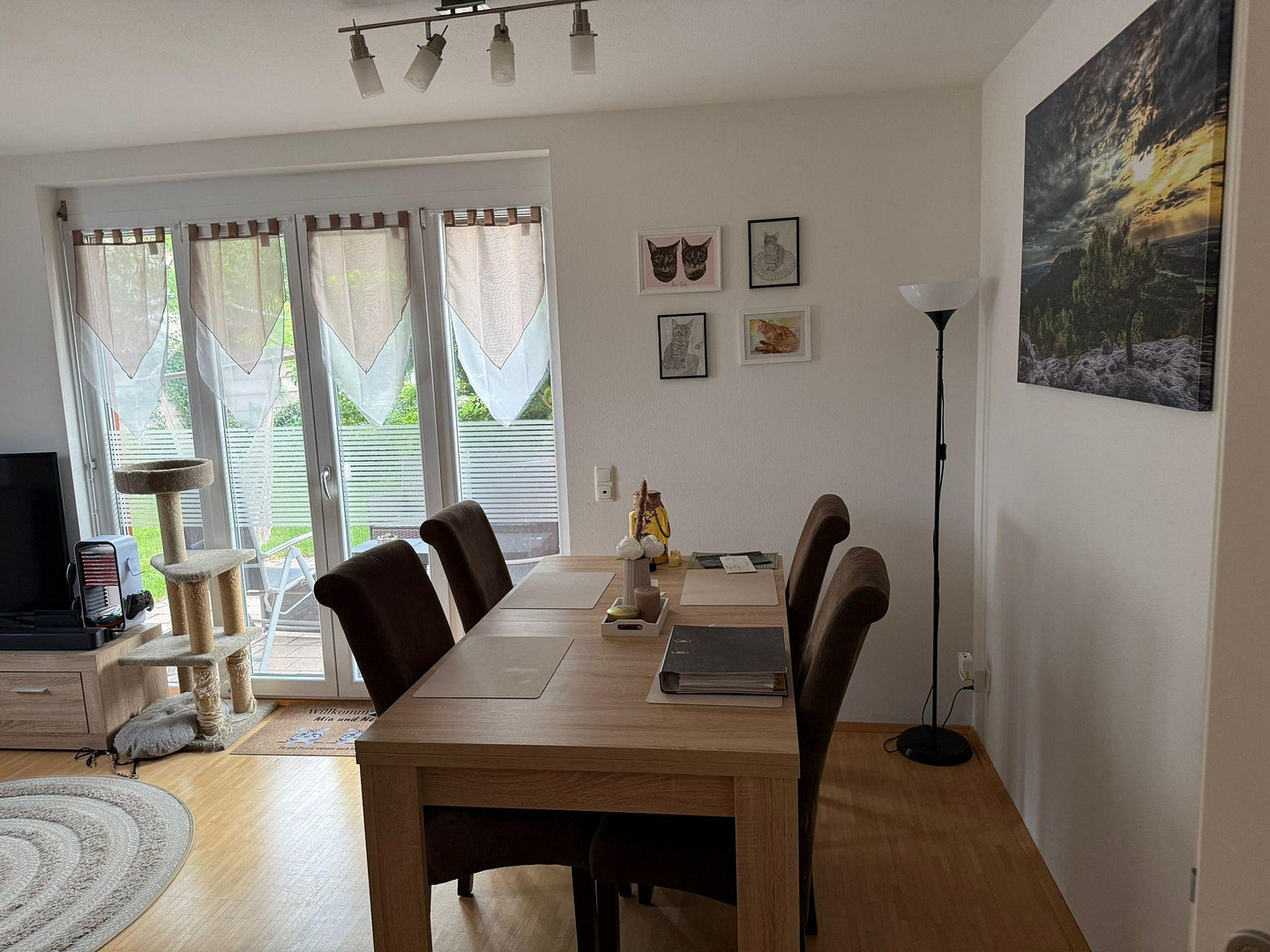 Gartenwohnung mit Haus-im-Haus-Gefühl | 135 m² Garten | Interner Hobbyraum | TG-Stellplatz – Schwabhausen – Vorschaubild 4