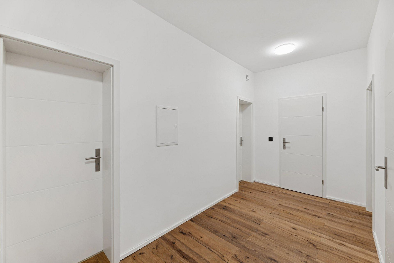PROVISIONSFREI: komplett sanierte 3-ZKB mit Stellplatz und 2 Balkonen in Top Lage! – Bürgermeister-Bohl-Str. 24, 86157 Augsburg(Pfersee) – Vorschaubild 30