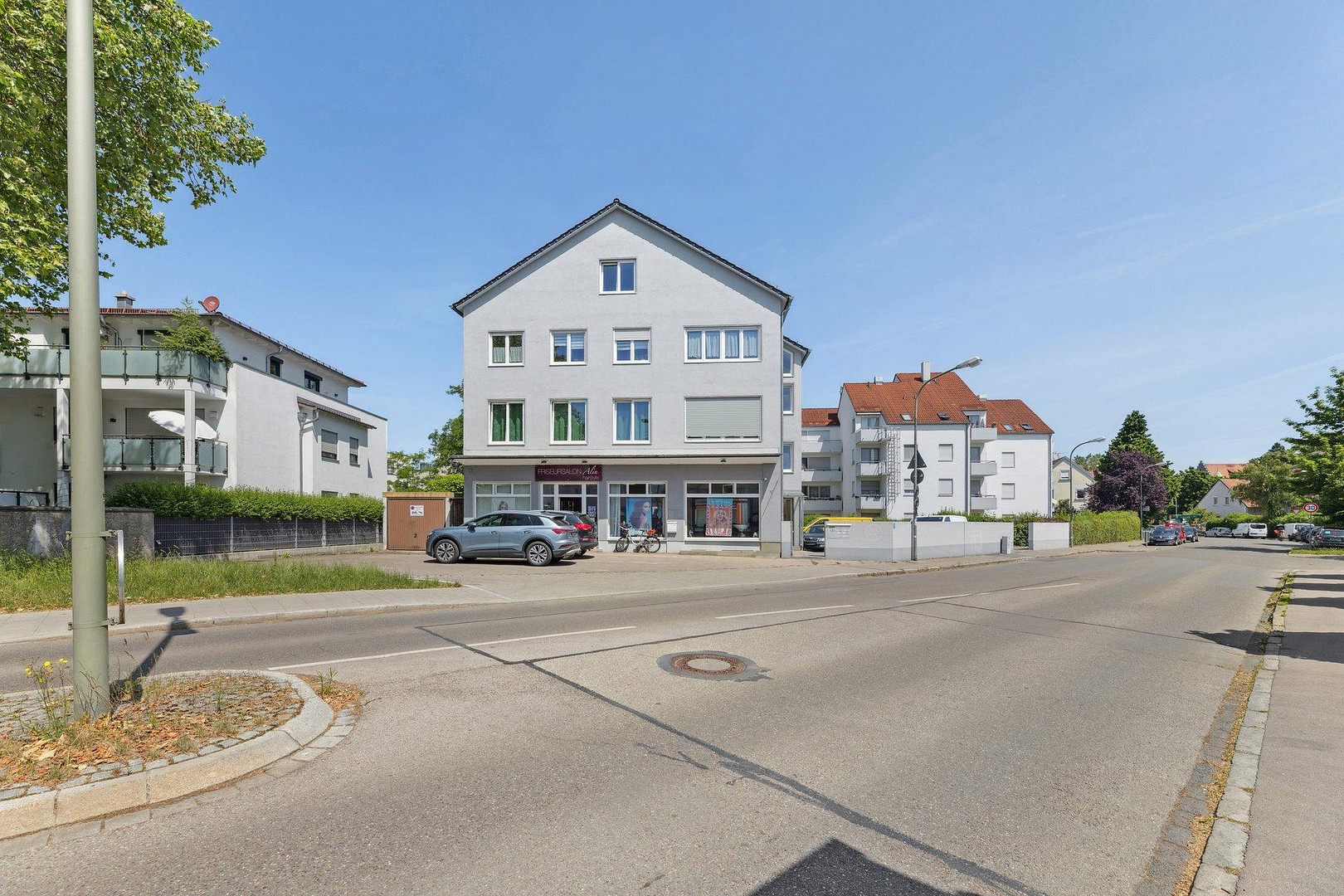 PROVISIONSFREI: komplett sanierte 3-ZKB mit Stellplatz und 2 Balkonen in Top Lage! – Bürgermeister-Bohl-Str. 24, 86157 Augsburg(Pfersee) – Vorschaubild 36