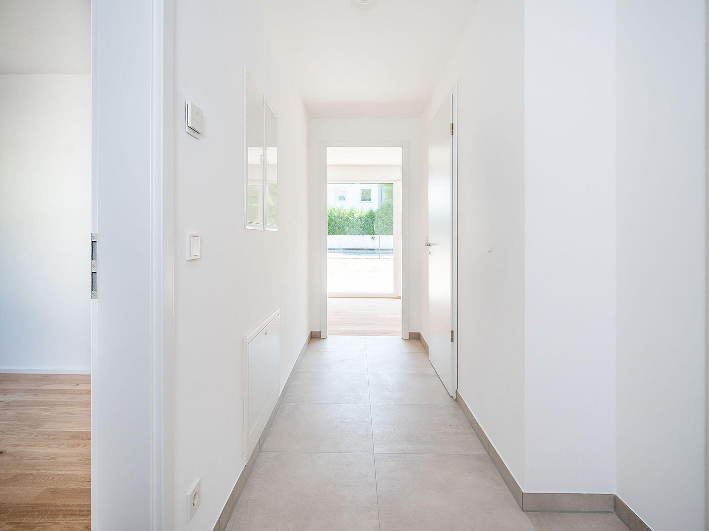 Bezugsfertige 2-Zimmer-Gartenwohnung in KfW-40-QNG-Neubau | Vaterstetten-Parsdorf - WE 01 – Parsdorf – Vorschaubild 2