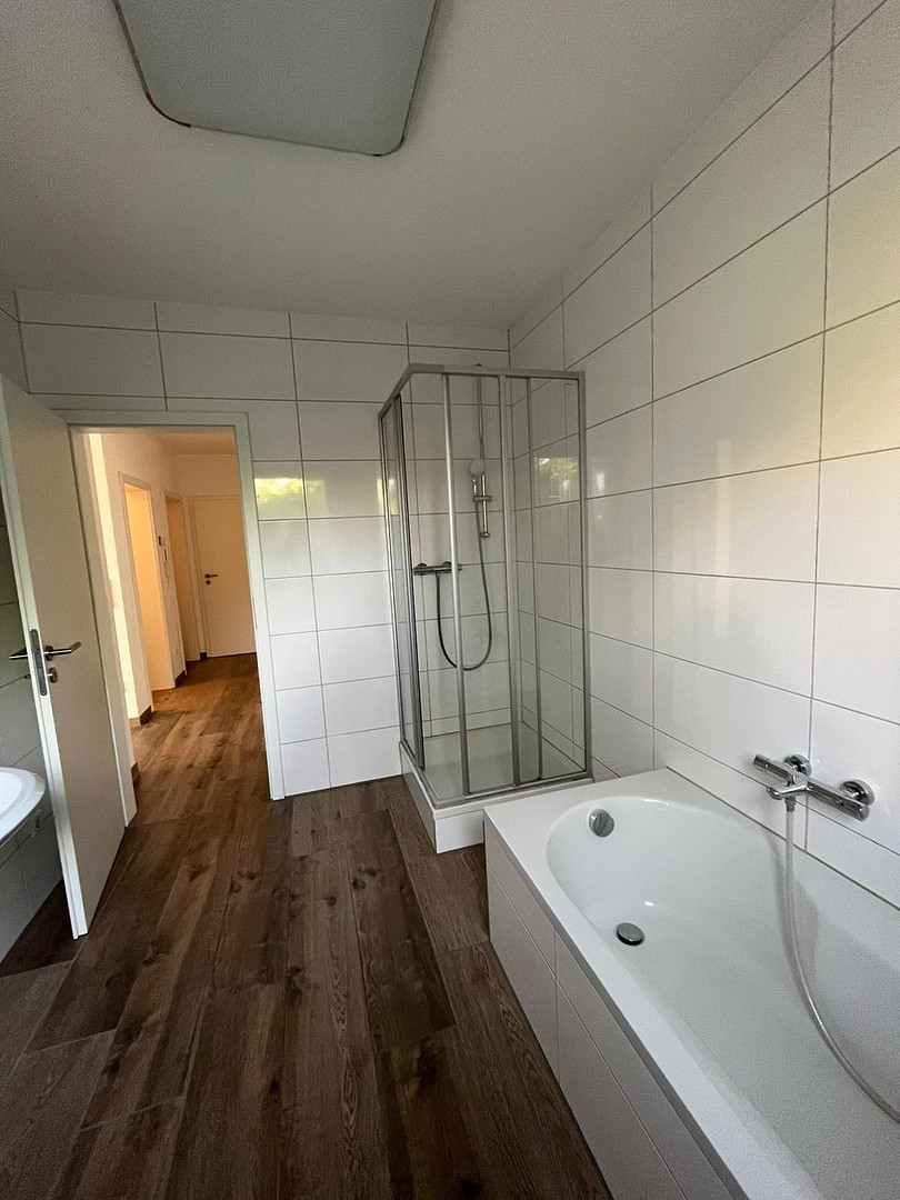 Moderne 3-Zimmer-EG-Wohnung mit Garten in zentraler Lage von Ibbenbüren – Am Winterhügel 31, 49477 Ibbenbüren – Vorschaubild 8
