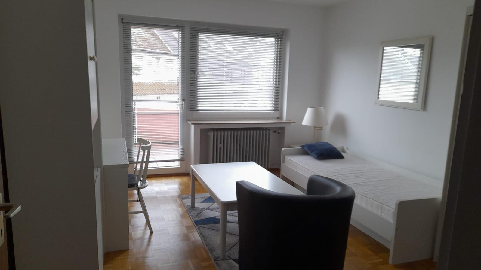 Schönes Apartment mit Balkon - möbliert - Am Westfalenpark – Märkischestr. 163, 44141 DORTMUND(Mitte) – Vorschaubild 2