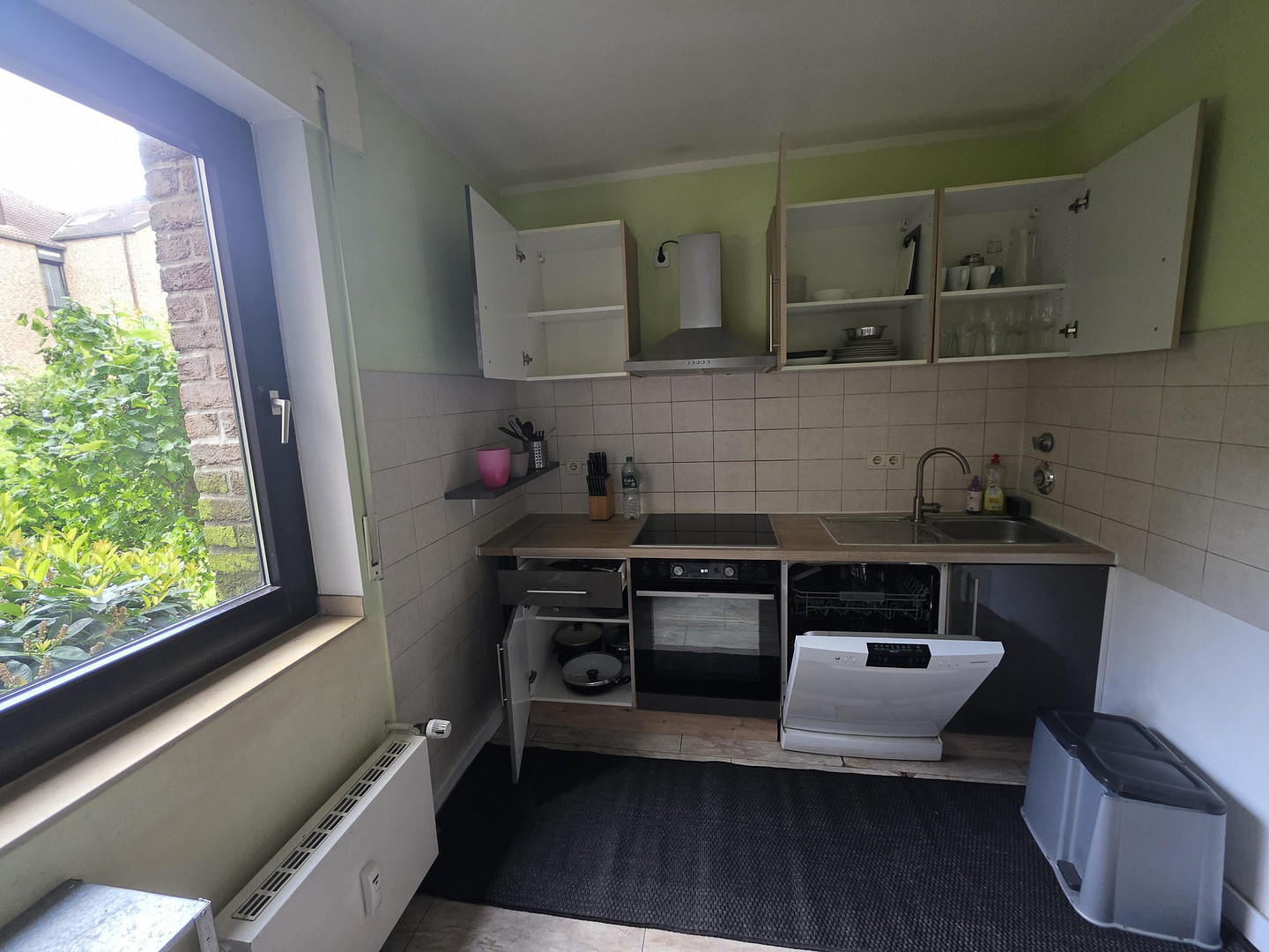 Lakeside Living at Volksgarten | 70 sqm Furnished | Quiet & Central in Düsseldorf – Düsseldorf(Wersten) – Vorschaubild 13
