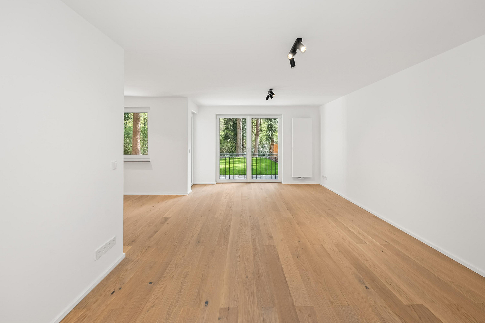 Ihr neues Zuhause: Exklusiv modernisierte 4-Zimmer-Wohnung mit großem Garten – Delpstr., 90473 Nürnberg(Langwasser) – Vorschaubild 2