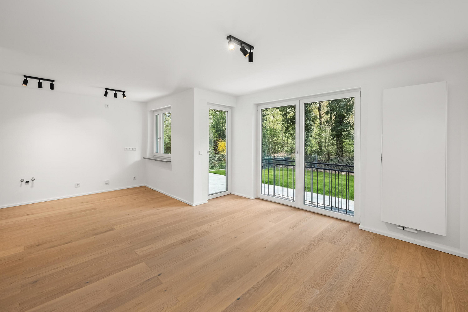 Ihr neues Zuhause: Exklusiv modernisierte 4-Zimmer-Wohnung mit großem Garten – Delpstr., 90473 Nürnberg(Langwasser) – Vorschaubild 3