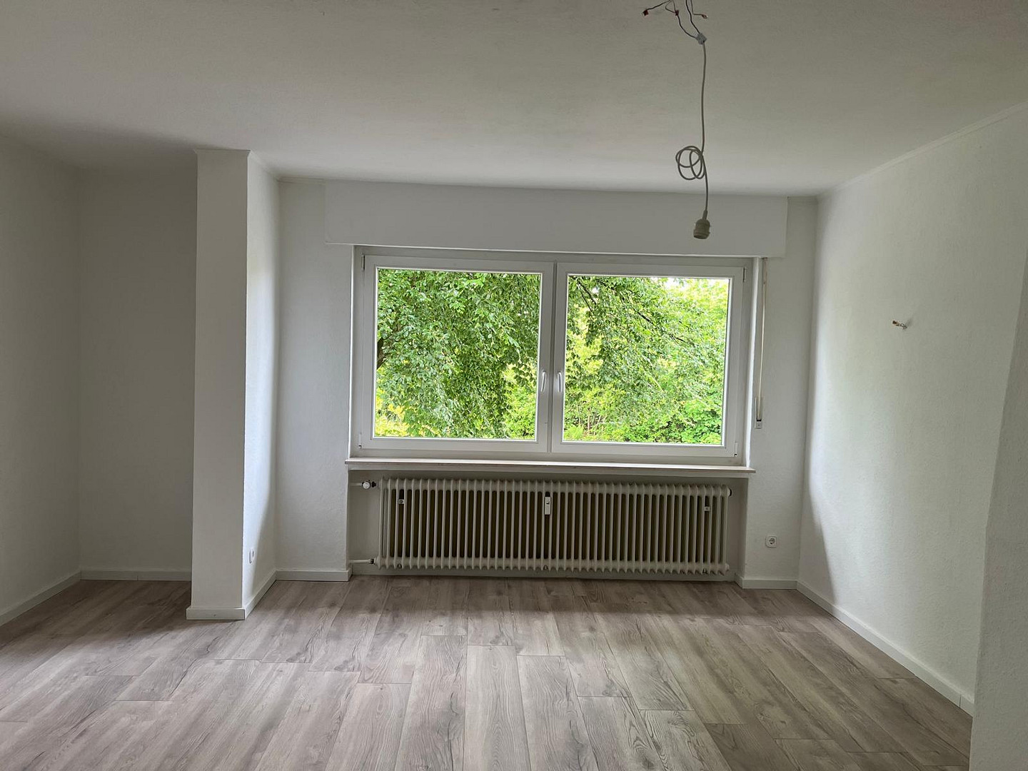 3 Zimmer Wohnung mit EBK in Detmold – Zum Rotenberg 2, 32758 Detmold(Loßbruch) – Vorschaubild 2