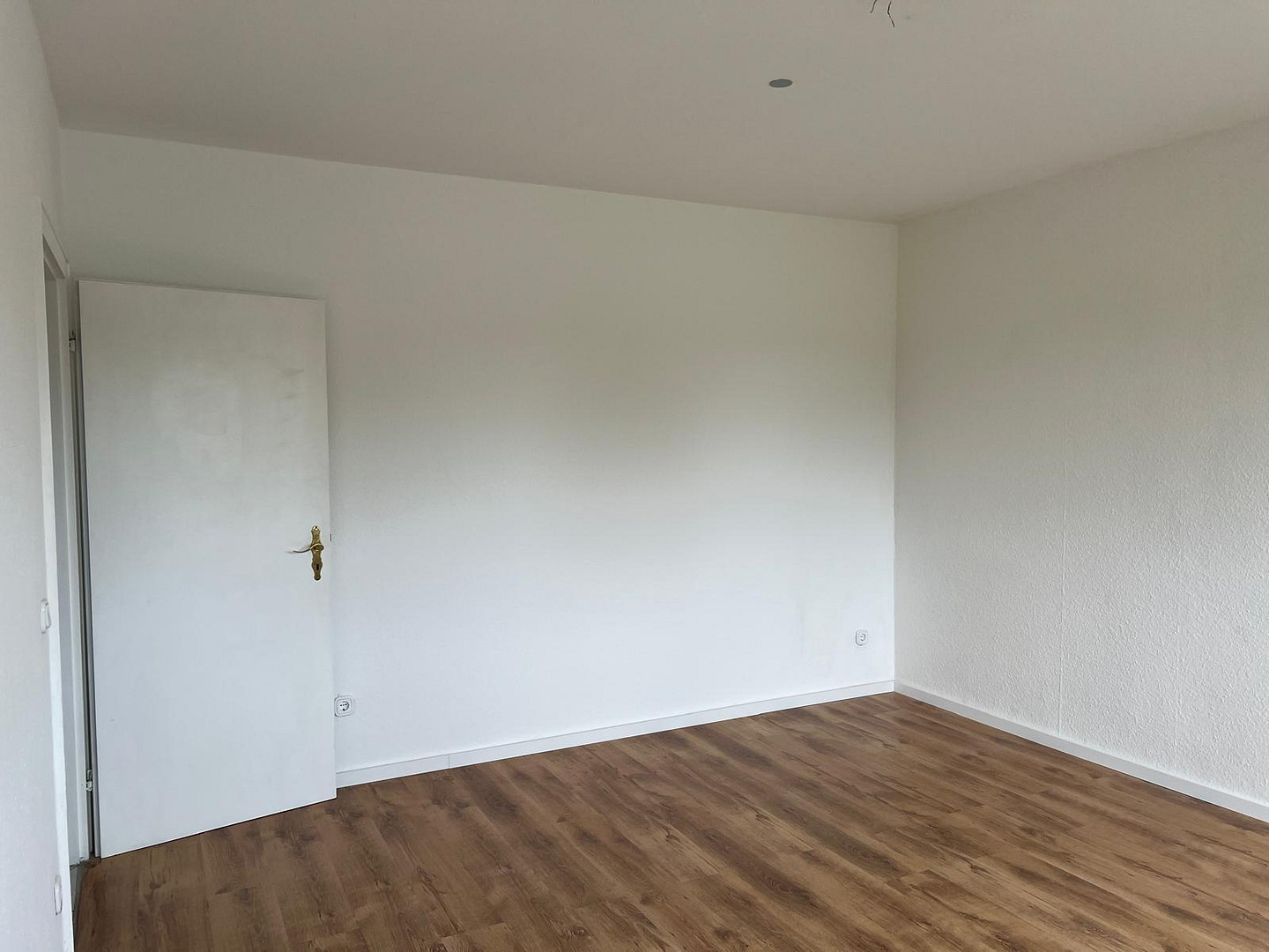 3 Zimmer Wohnung mit EBK in Detmold – Zum Rotenberg 2, 32758 Detmold(Loßbruch) – Vorschaubild 5