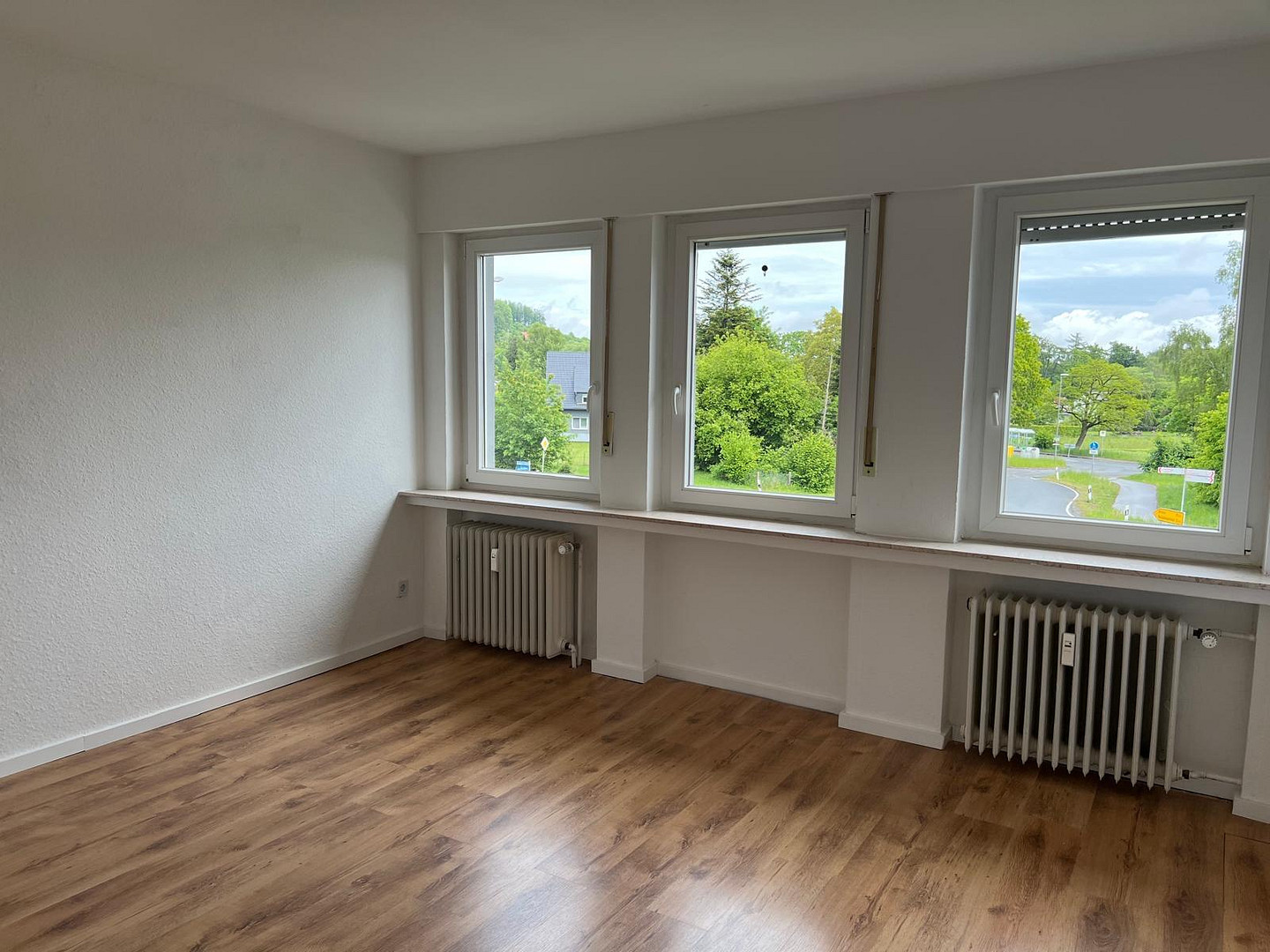 3 Zimmer Wohnung mit EBK in Detmold – Zum Rotenberg 2, 32758 Detmold(Loßbruch) – Vorschaubild 4