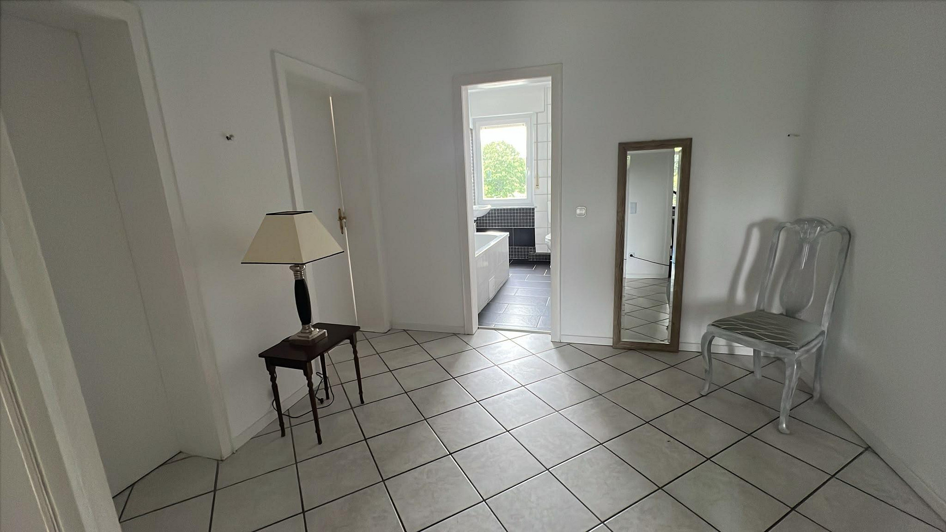3 Zimmer Wohnung mit EBK in Detmold – Zum Rotenberg 2, 32758 Detmold(Loßbruch) – Vorschaubild 6