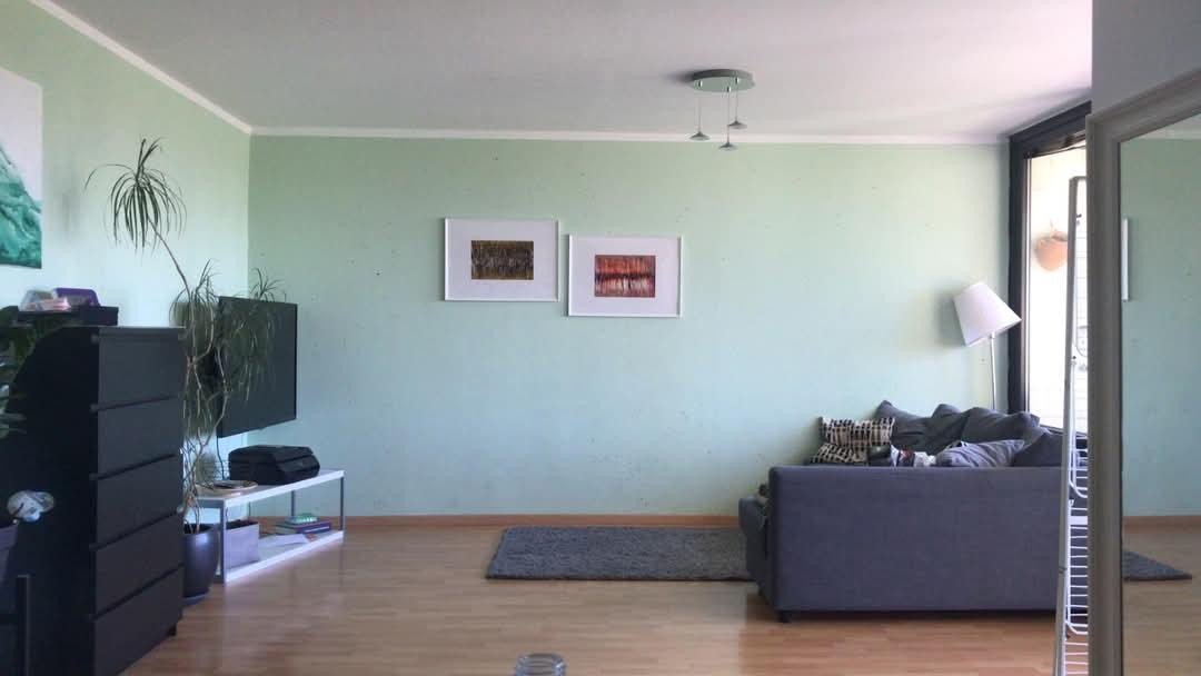 schöne,helle 3-Zimmer Wohnung mit Balkon u. Küche