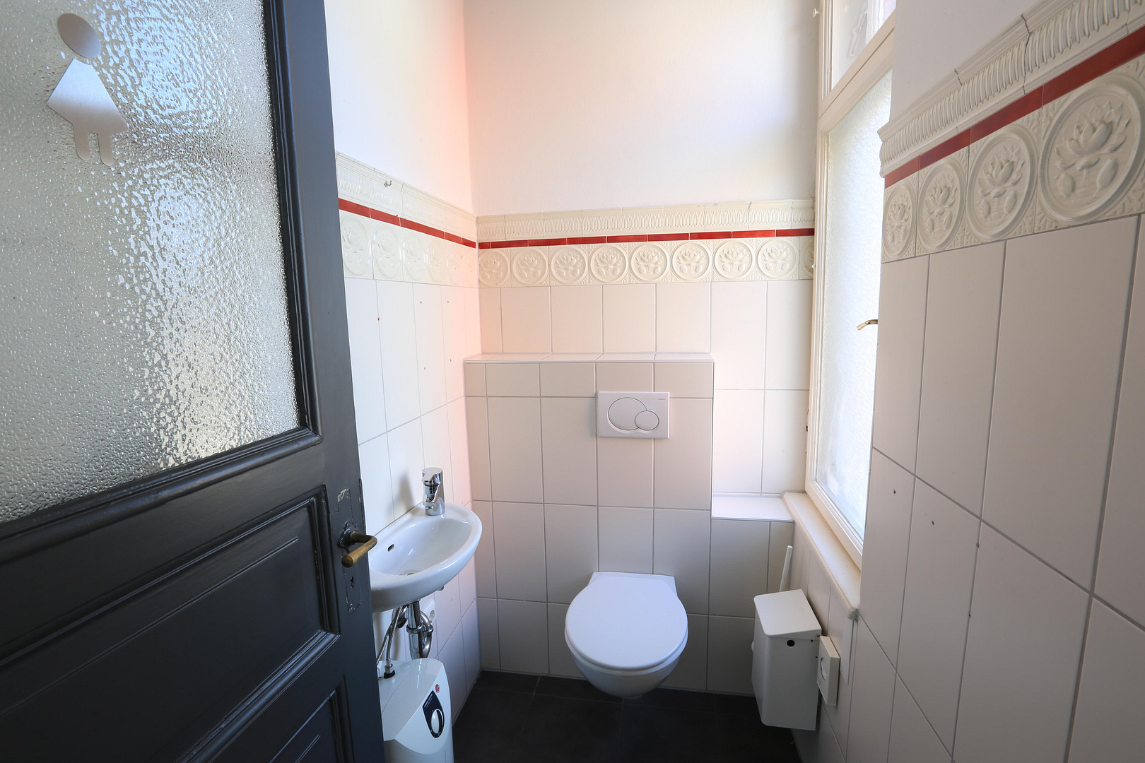 Exklusive Altbau-Etagenwohnung in historischer Stadtvilla im Zentrum vom Augsburg – Augsburg(Innenstadt) – Vorschaubild 21