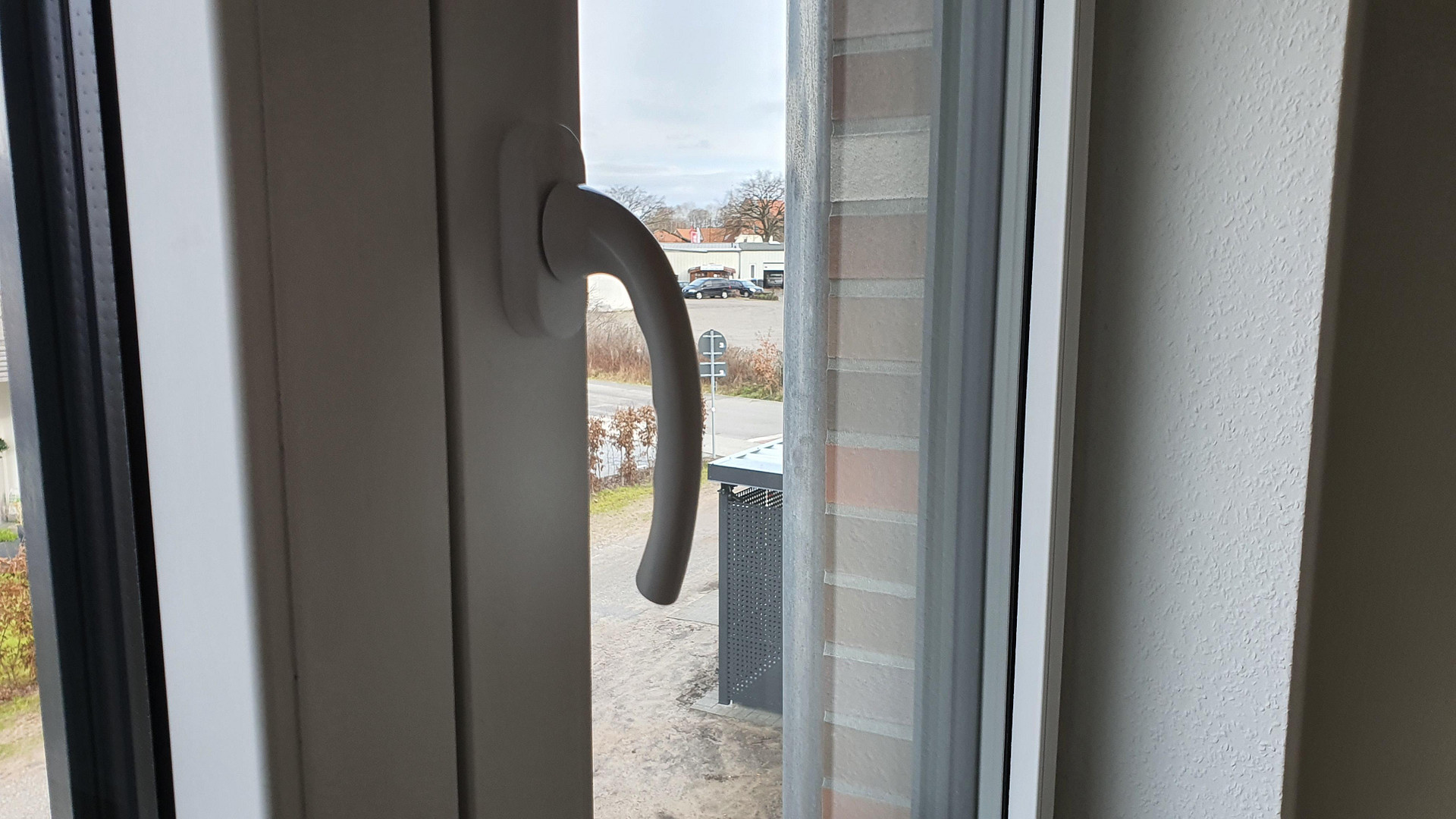 2-Zimmer WG Wohnung im KFW 55 Niedrigenergiehaus mit Garten direkt vom Eigentümer – Kurzer Weg 10, 21357 Bardowick – Vorschaubild 9