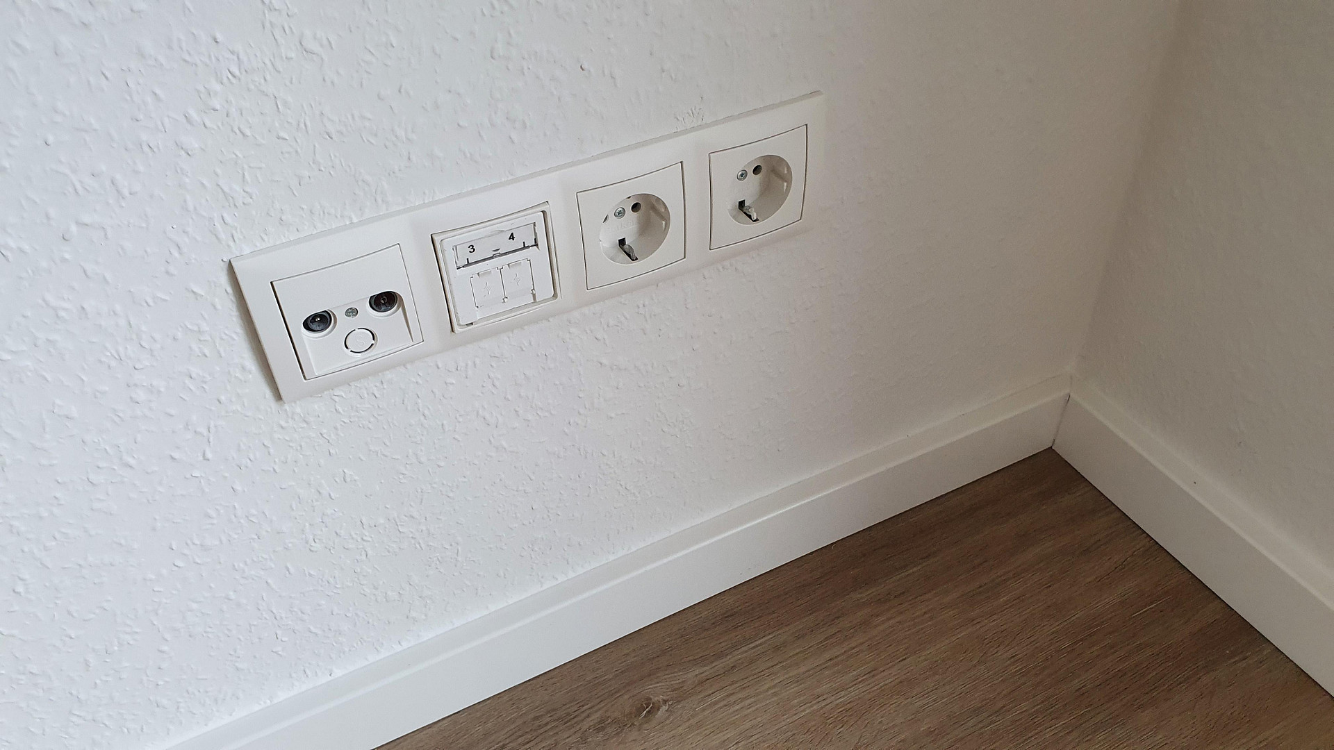 2-Zimmer WG Wohnung im KFW 55 Niedrigenergiehaus mit Garten direkt vom Eigentümer – Kurzer Weg 10, 21357 Bardowick – Vorschaubild 10