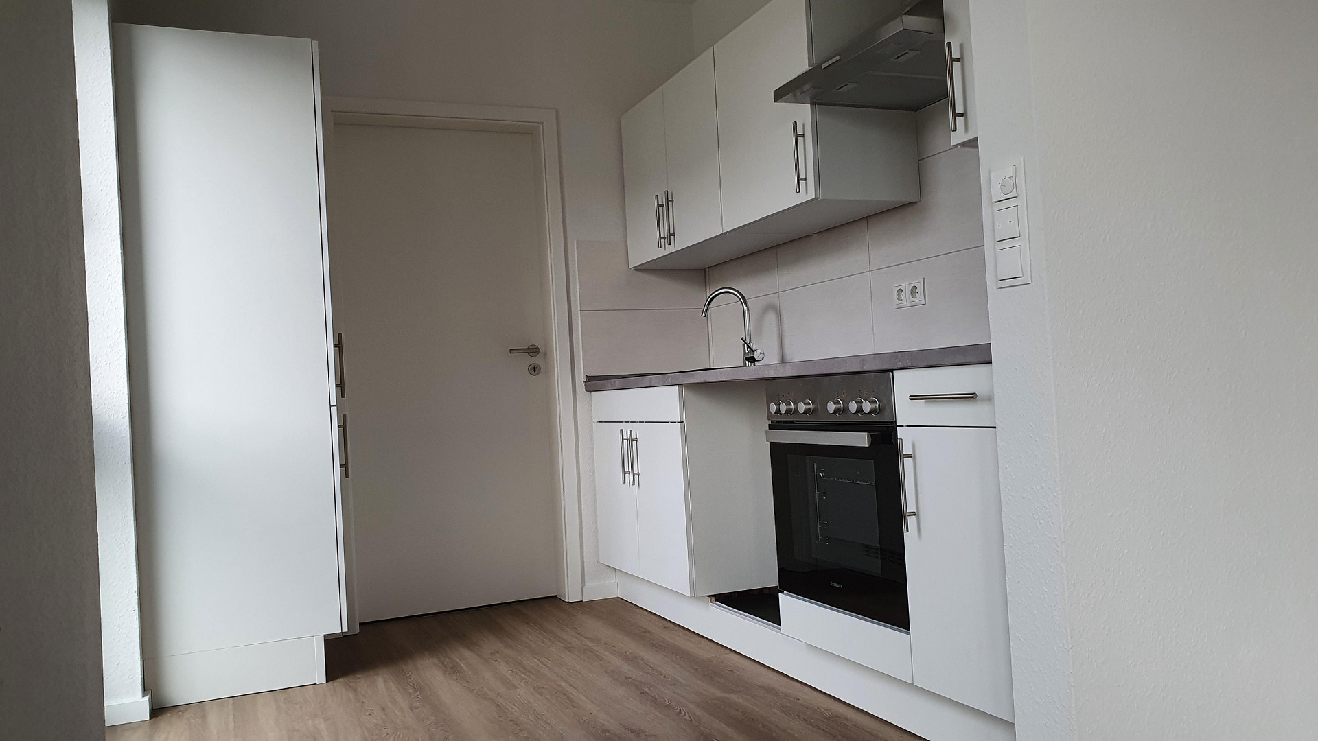 2-Zimmer WG Wohnung im KFW 55 Niedrigenergiehaus mit Garten direkt vom Eigentümer – Kurzer Weg 10, 21357 Bardowick – Vorschaubild 5