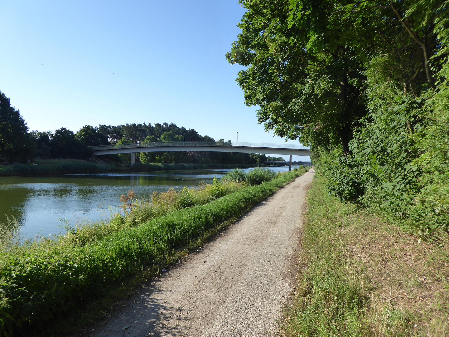 helle schöne und ruhige Wohnung im 1. OG mit Balkon, Nähe Kanal – Europakanal 36, 91056 Erlangen(Büchenbach) – Vorschaubild 20