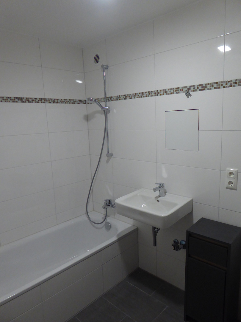 helle schöne und ruhige Wohnung im 1. OG mit Balkon, Nähe Kanal – Europakanal 36, 91056 Erlangen(Büchenbach) – Vorschaubild 7