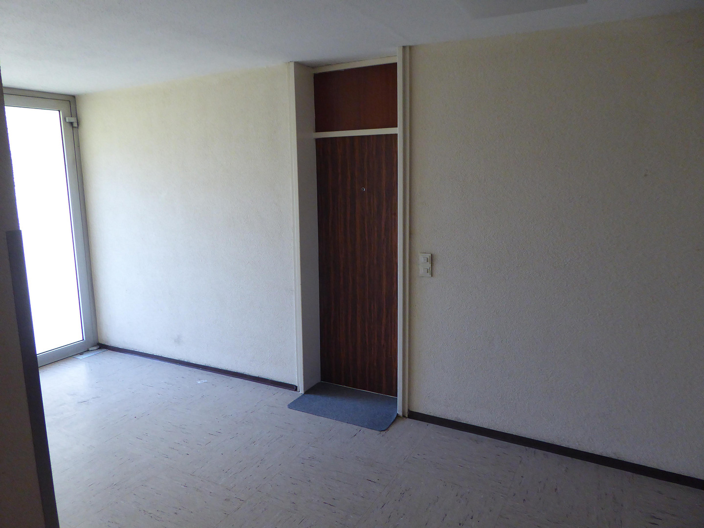 helle schöne und ruhige Wohnung im 1. OG mit Balkon, Nähe Kanal – Europakanal 36, 91056 Erlangen(Büchenbach) – Vorschaubild 16