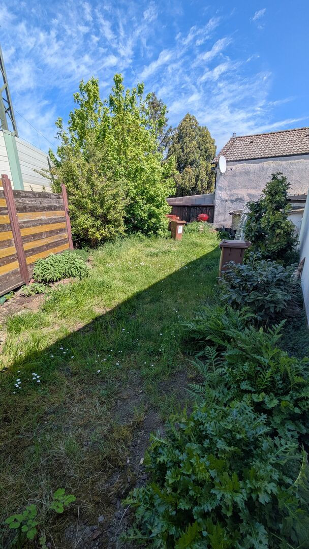 Gepflegtes Zweifamilienhaus mit großem Garten, Garagen und vielfältigen Nutzungsmöglichkeiten – 67065 Ludwigshafen am Rhein(Mundenheim) – Vorschaubild 36
