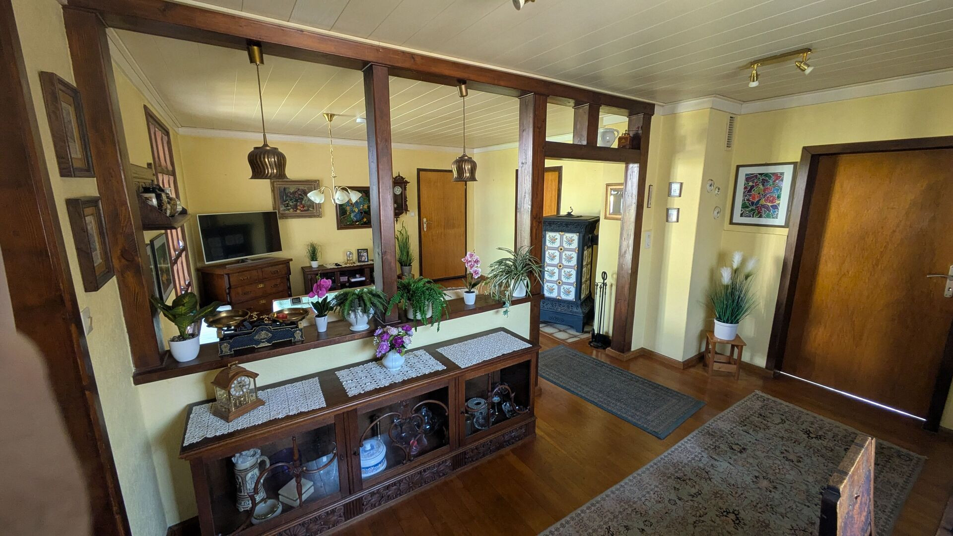 Gepflegtes Zweifamilienhaus mit großem Garten, Garagen und vielfältigen Nutzungsmöglichkeiten – 67065 Ludwigshafen am Rhein(Mundenheim) – Vorschaubild 10