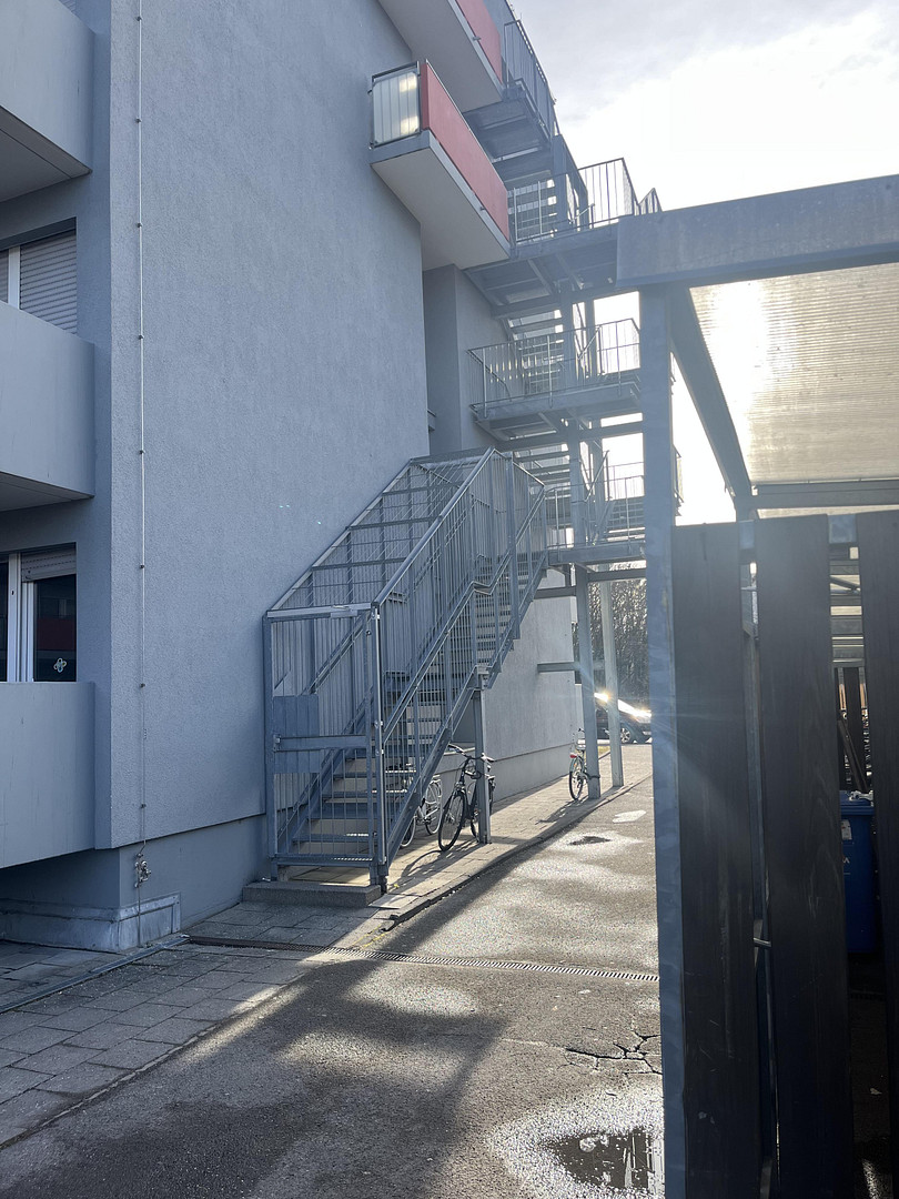 München: 1-Zi-App, ca.20qm, frei & privat&VB!PROVISIONSFREIER Verkauf direkt vom Eigentümer! – 80937 München(Am Hart) – Vorschaubild 3