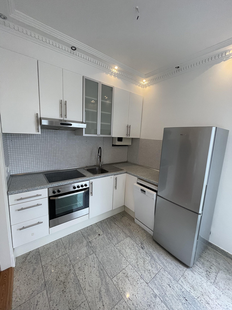 schöne 4 Zimmer Altbau-Wohnung mit Blick über die Förde – Prieser Strand 14, 24159 Kiel-Friedrichsort(Friedrichsort) – Vorschaubild 19